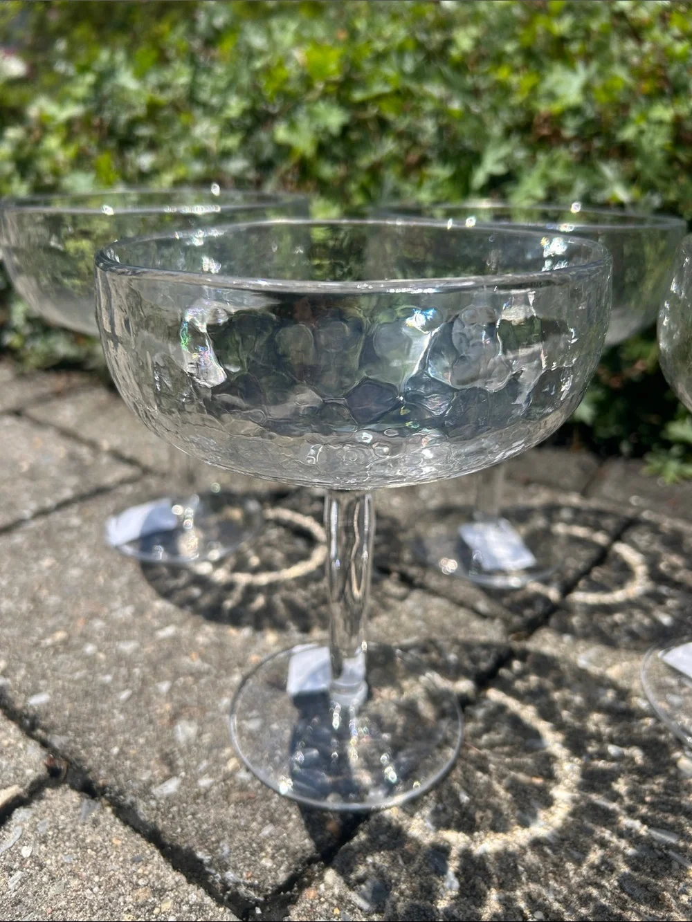NWT Pottery Barn Set of 4 Hammered Outdoor Margarita Glasses – Clear